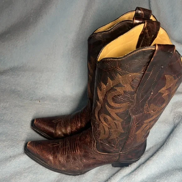 Women’s size 7 1/2 M Corral Cowboy boots - Picture 7 of 10